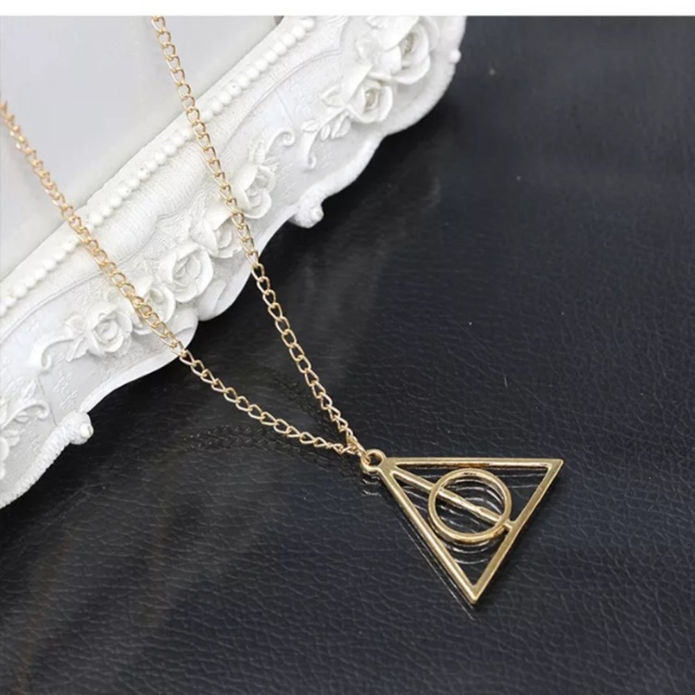 3 for $15 ⚡️Harry Potter metal pendant necklace!! - Picture 2 of 3